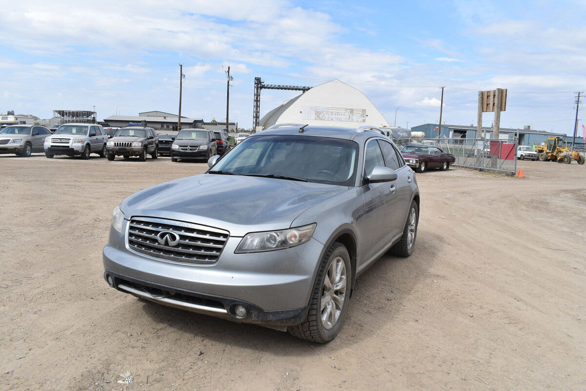 Infiniti FX45