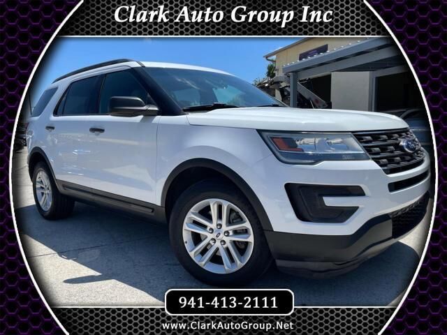 2017 FORD Explorer