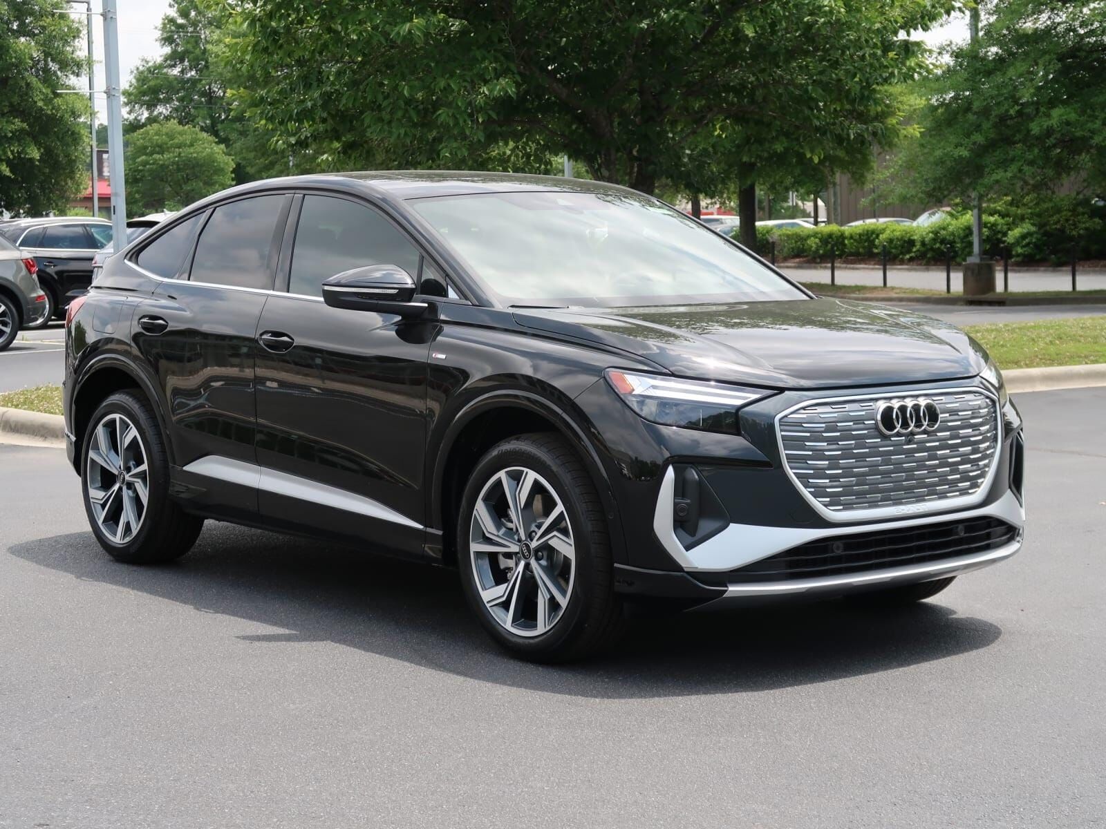 2023 Audi Q4