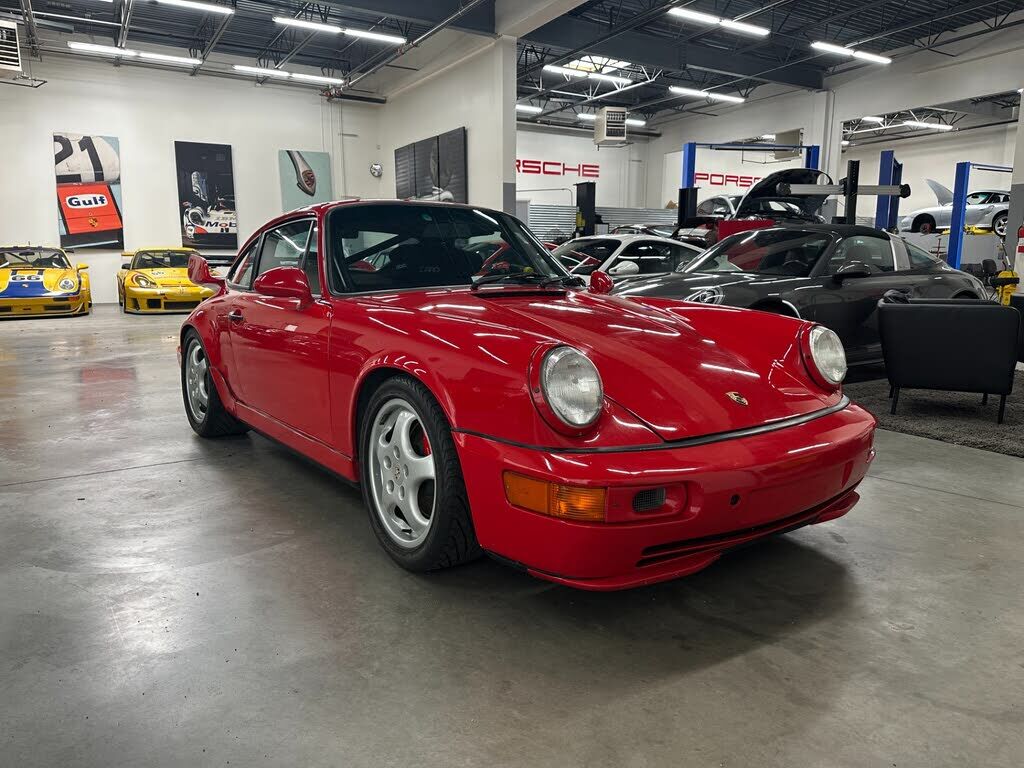 PORSCHE