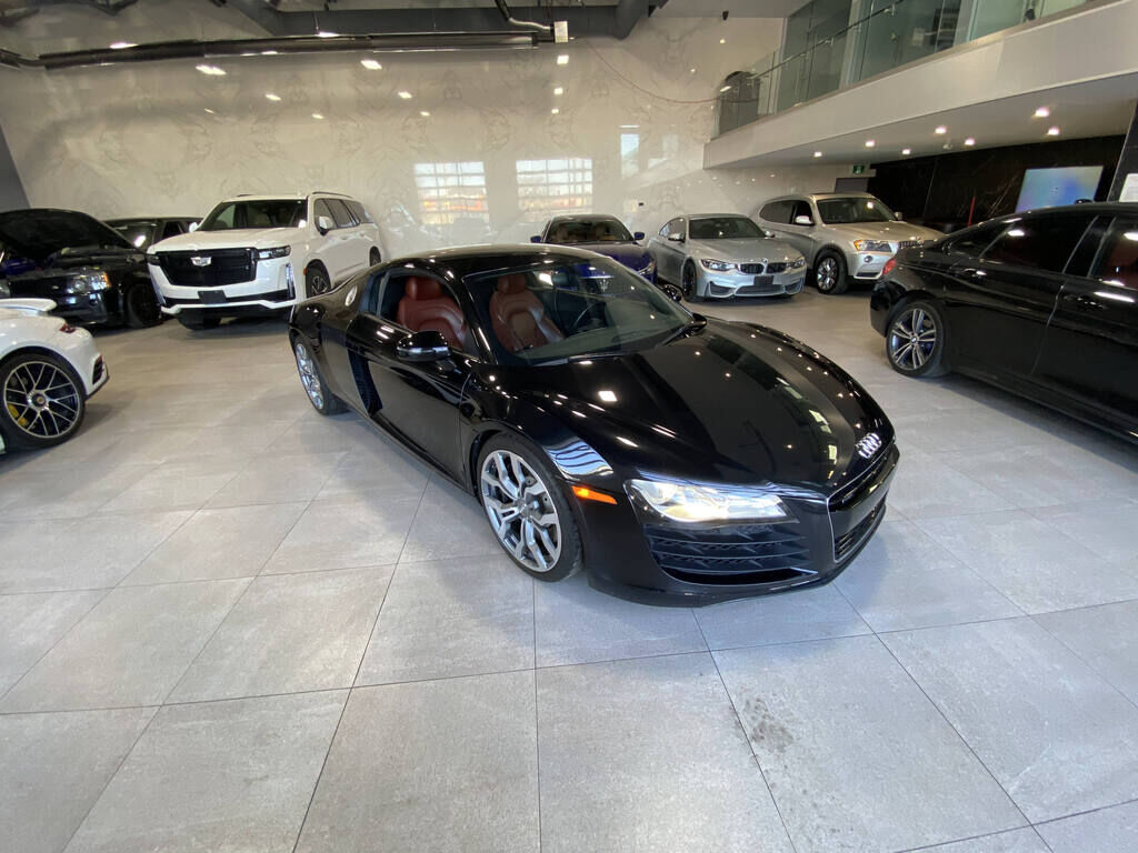 Audi R8