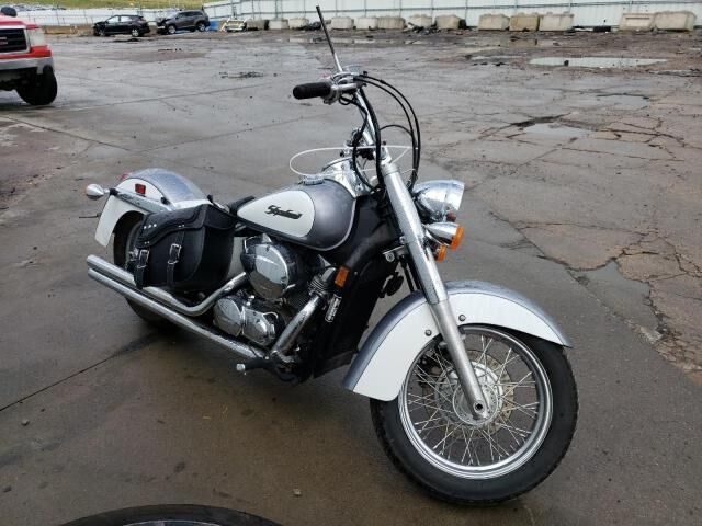 Honda VT750 (Shadow Aero)