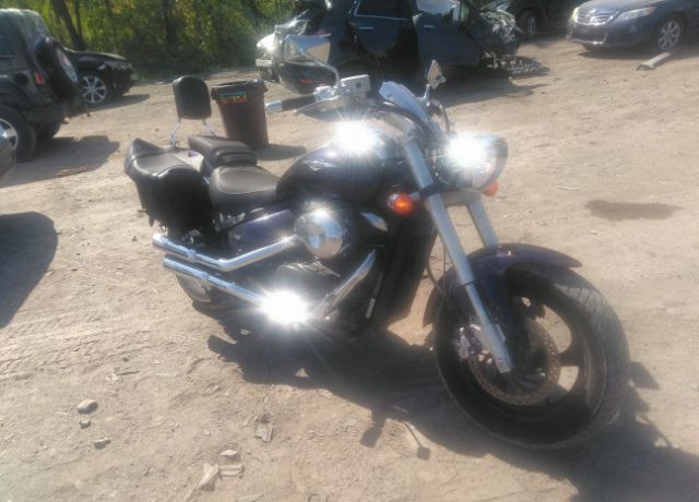 Suzuki VZ800