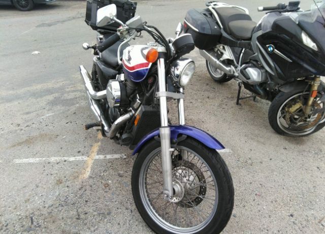 Honda VT750 (Shadow)
