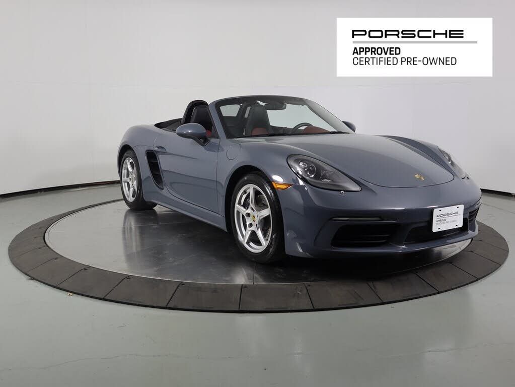 PORSCHE