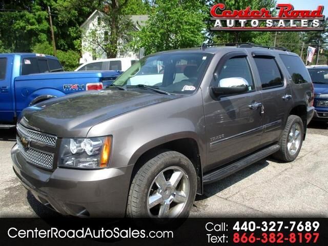 2011 CHEVROLET Tahoe