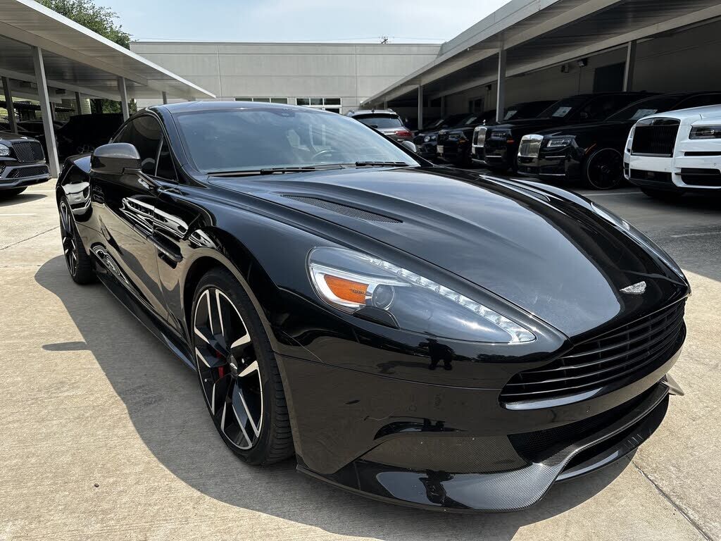Aston Martin Vanquish
