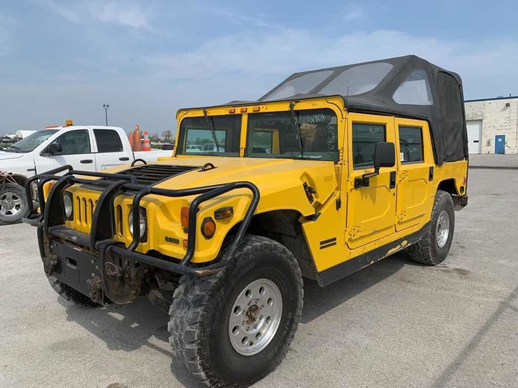 HUMMER H1