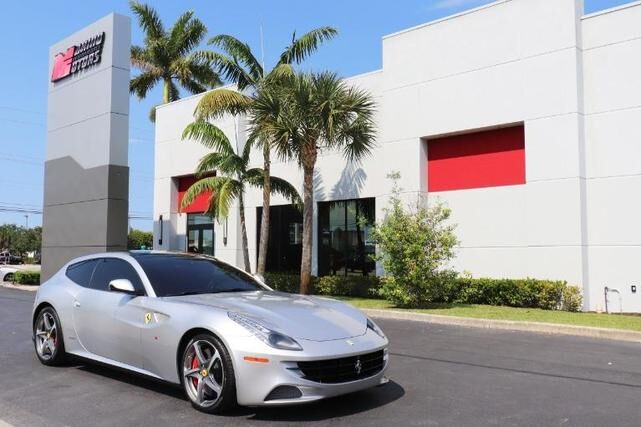 Ferrari FF