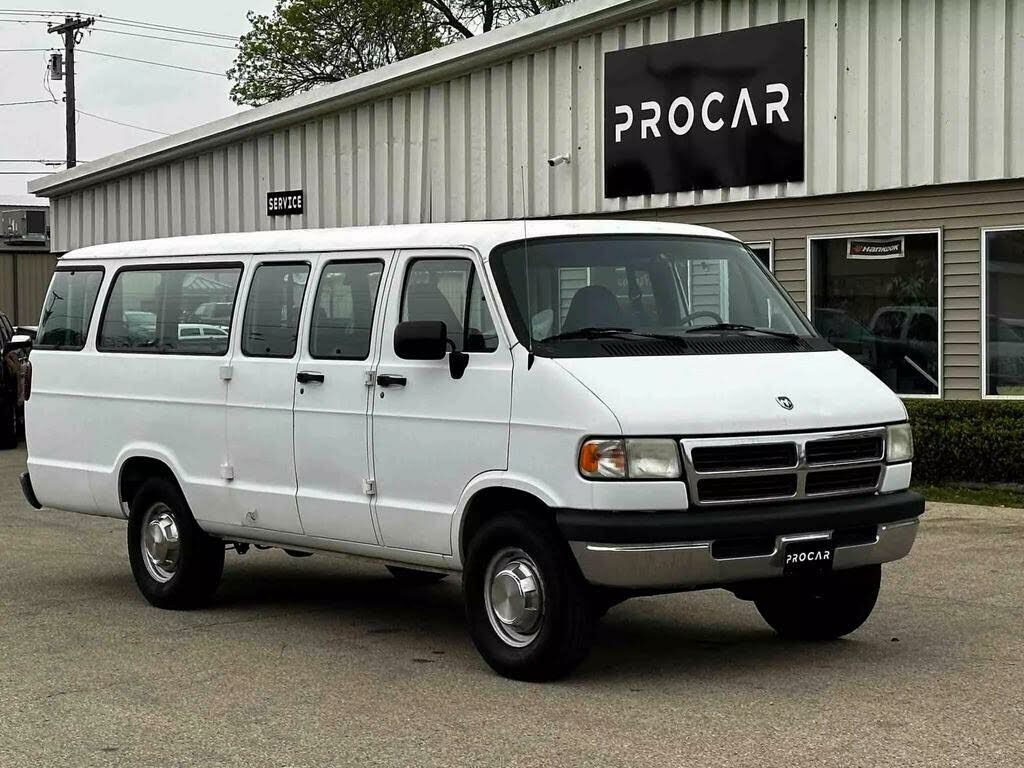 Dodge Ram Wagon