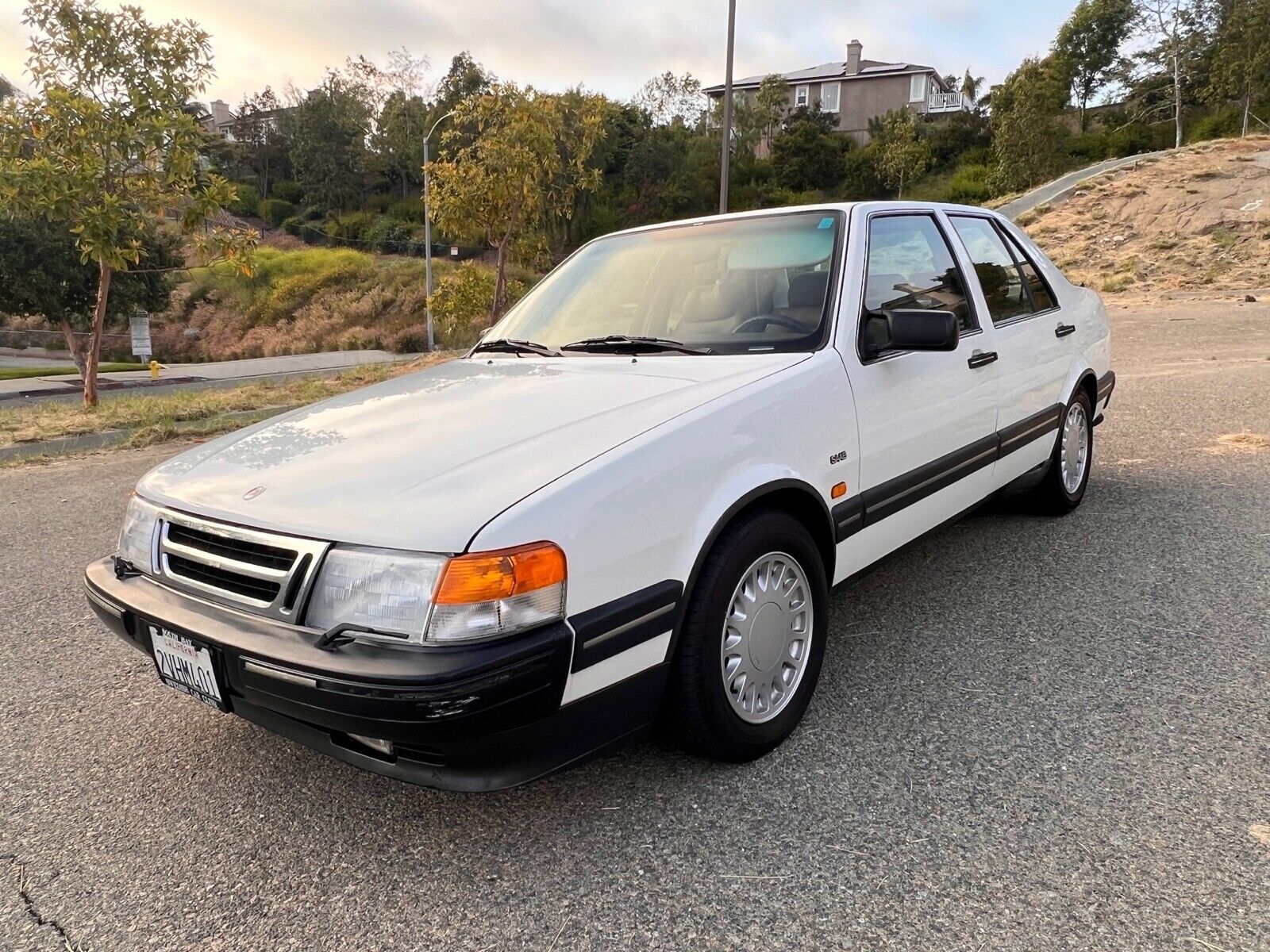 Saab 9000