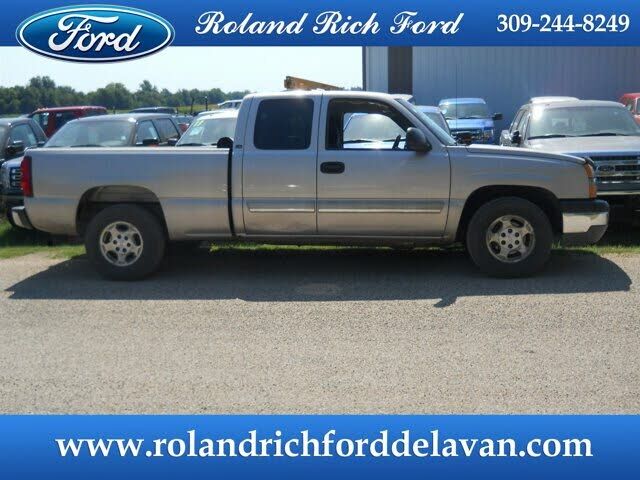 2004 CHEVROLET Silverado