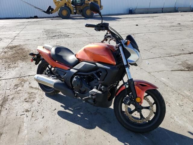 Honda CTX700