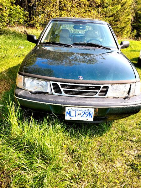 Saab 900