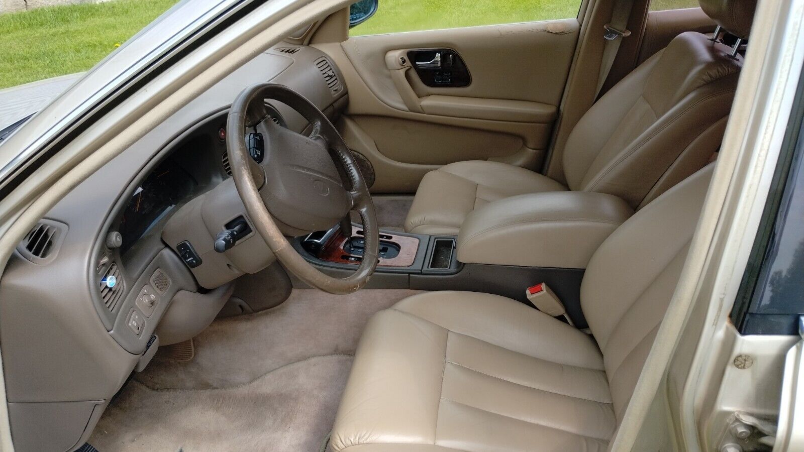 Infiniti Q45