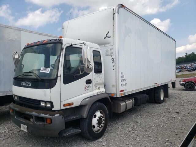 Isuzu T7F