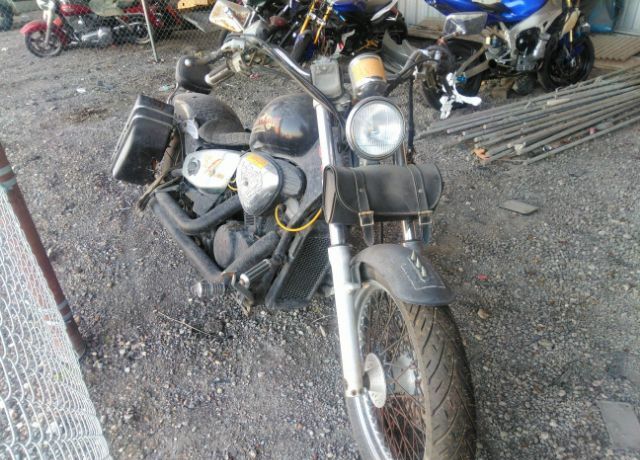 Honda VT600C (SHADOW VLX)