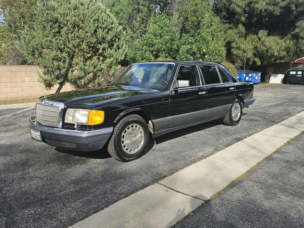 Mercedes-Benz 560