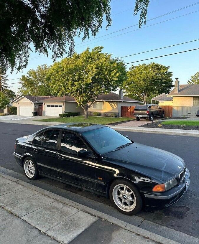 BMW 540i