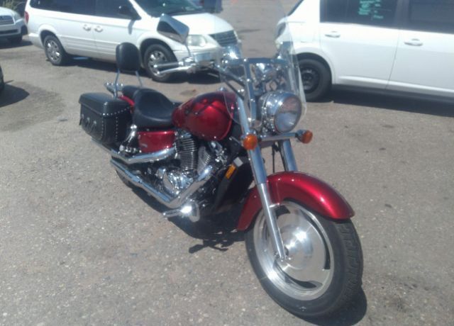 Honda VT1100C2 (SHADOW SABRE)