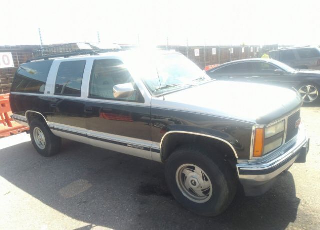 GMC Suburban