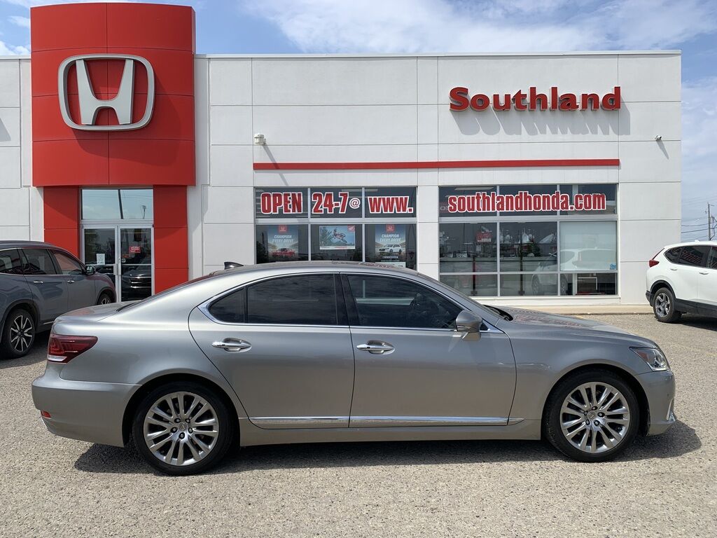 Lexus LS