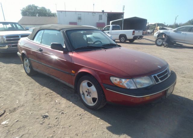 Saab 900