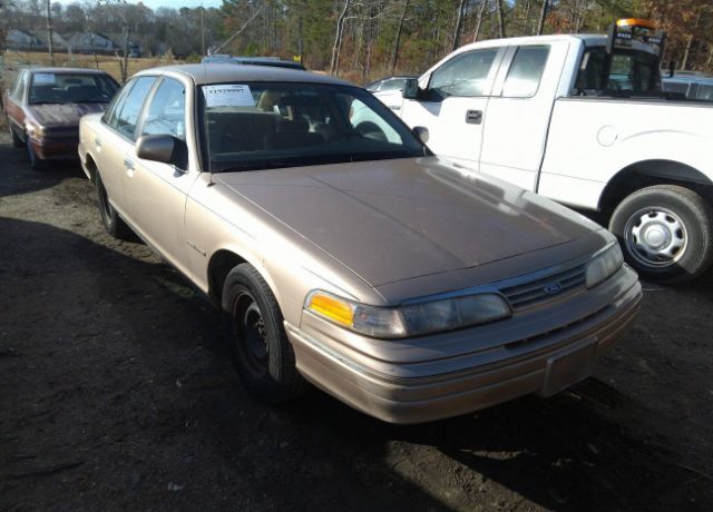 Ford Crown Victoria