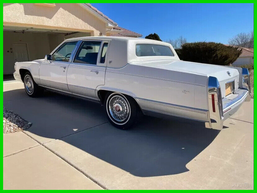 CADILLAC