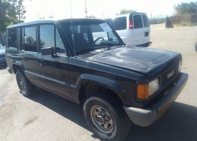 Isuzu Trooper