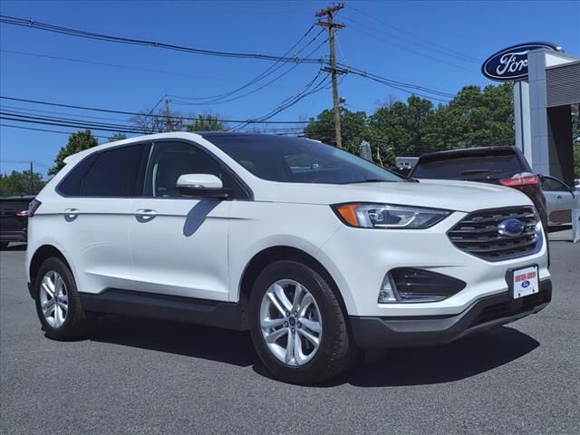 2020 FORD Edge