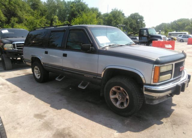 GMC Suburban