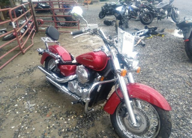 Honda VT750 (Shadow Aero)