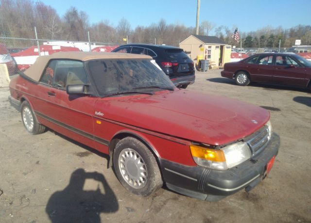 Saab 900