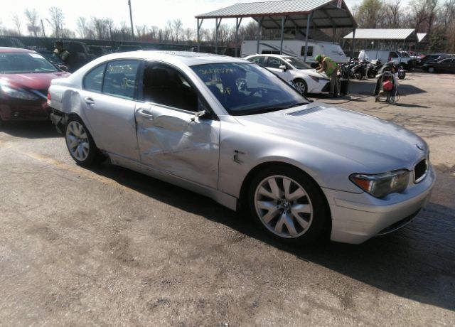 BMW 745i