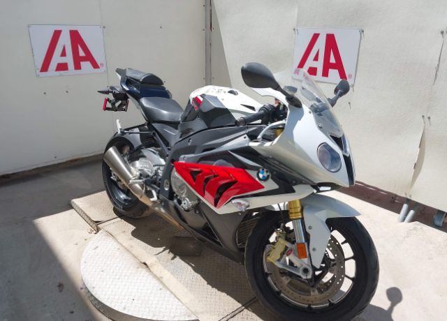 BMW S 1000 RR