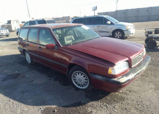 VOLVO