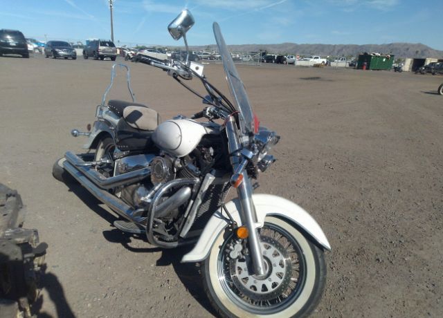 Suzuki VL800K