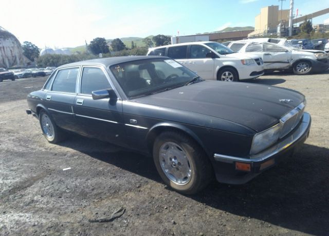 Jaguar XJ6