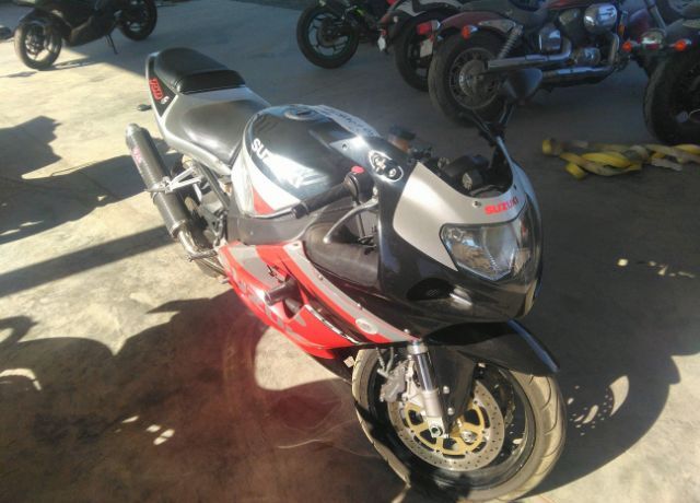 Suzuki GSX-R750
