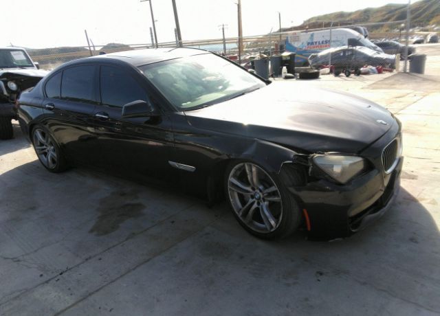 BMW 750i