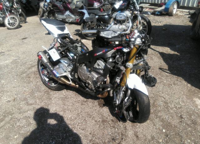 BMW S 1000 RR