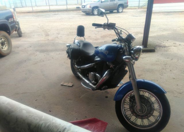 Honda VT1100C2 (SHADOW ACE)
