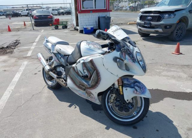 Suzuki GSX1300R
