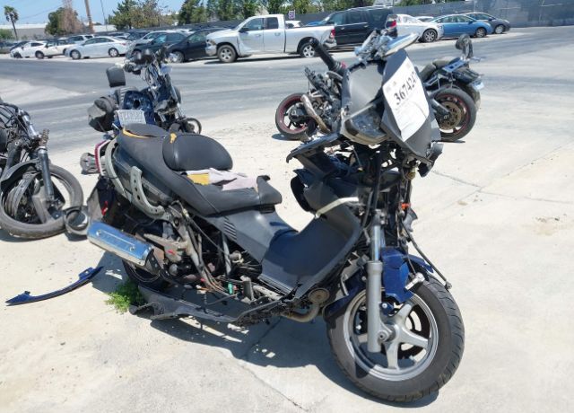 Suzuki AN400K