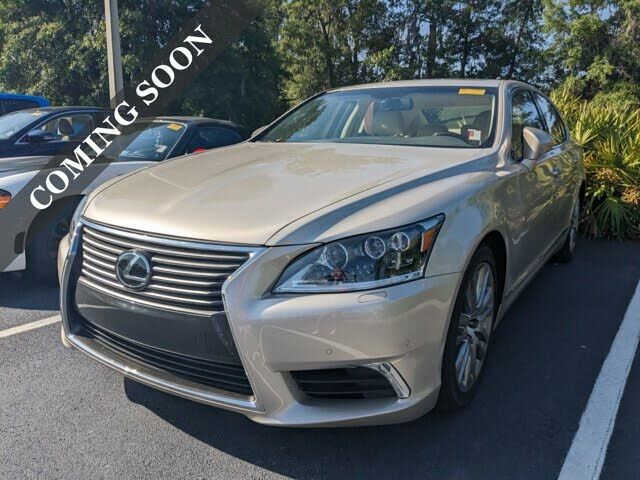 Lexus LS