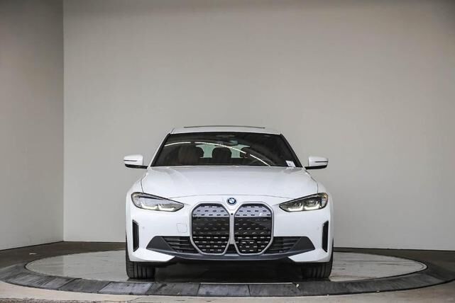 2023 BMW i4
