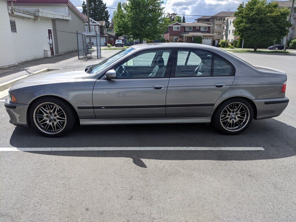 BMW M5