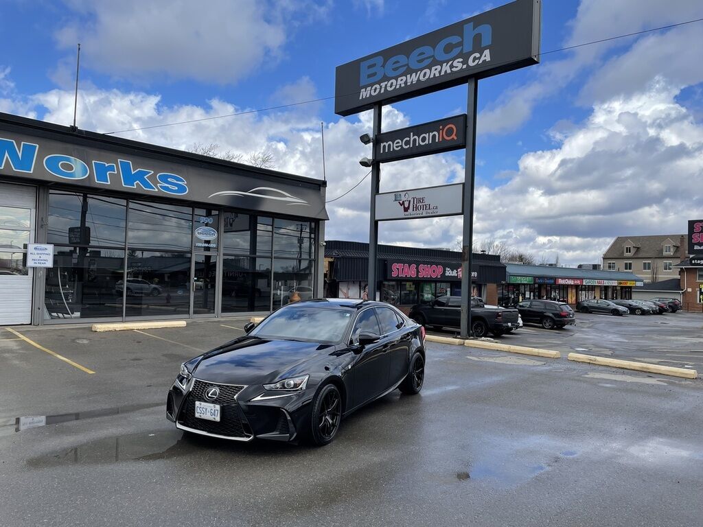 2018 Lexus IS