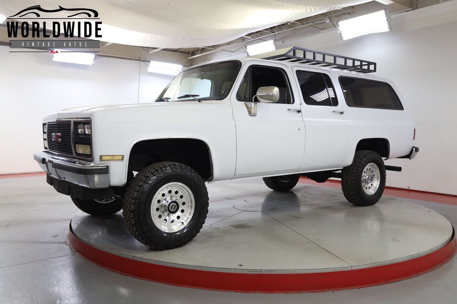 GMC Suburban